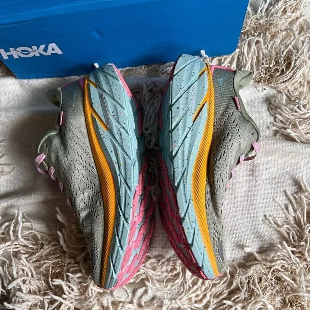Free People Hoka Clifton 8 Shoes Womens Size 6.5 B Seaweed Green Tea NEW!